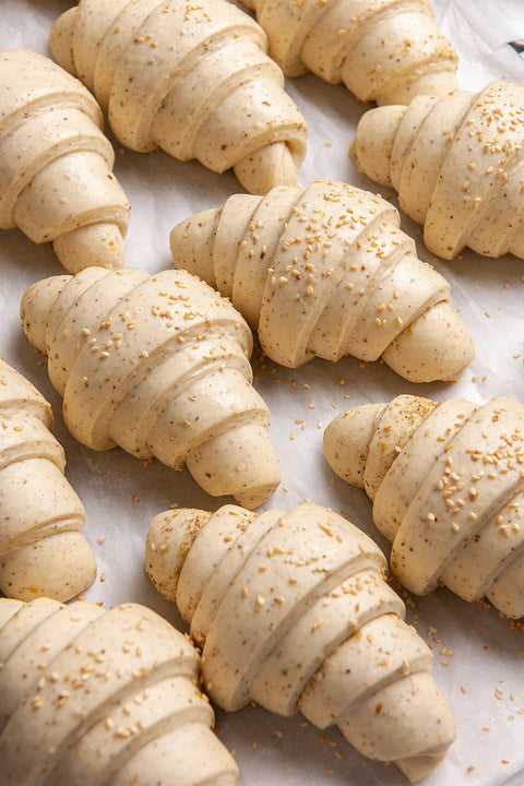 Mini Frozen Zaatar Croissant Pack Of 12 pcs
