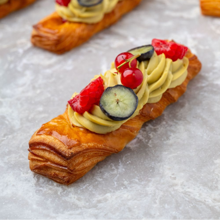 Mini Pistachio Raspberry Twisted Croissant - Pack of 6pcs