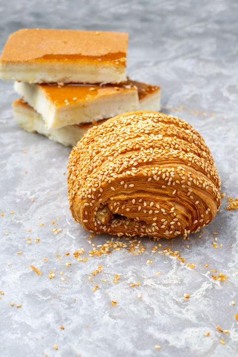 Kunafa Croissant -1pc